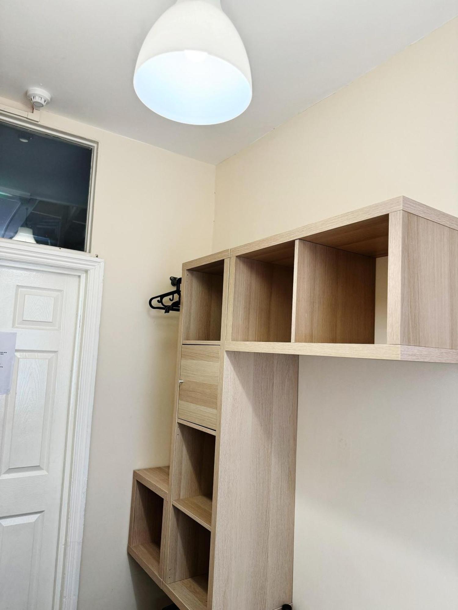 Nice And Pleasant Thornton Heath Экстерьер фото